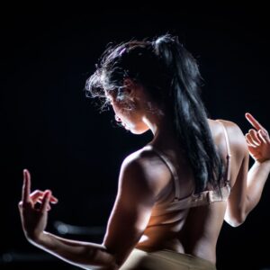 Eisa Jocson, 'Host', 2015, Performance, Photo taken by Andreas Endermann, Image courtesy of the artist and Tanzhaus-nrw, Düsseldorf