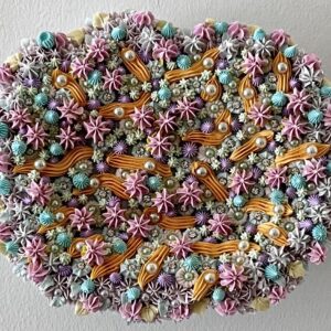 Masuri Mazlan, With the Birds I’ll Share this Lonely Viewin’ ’, 2022, Mixed media installation, 24 x 22 x 10 cm. Image from Art Porters Gallery