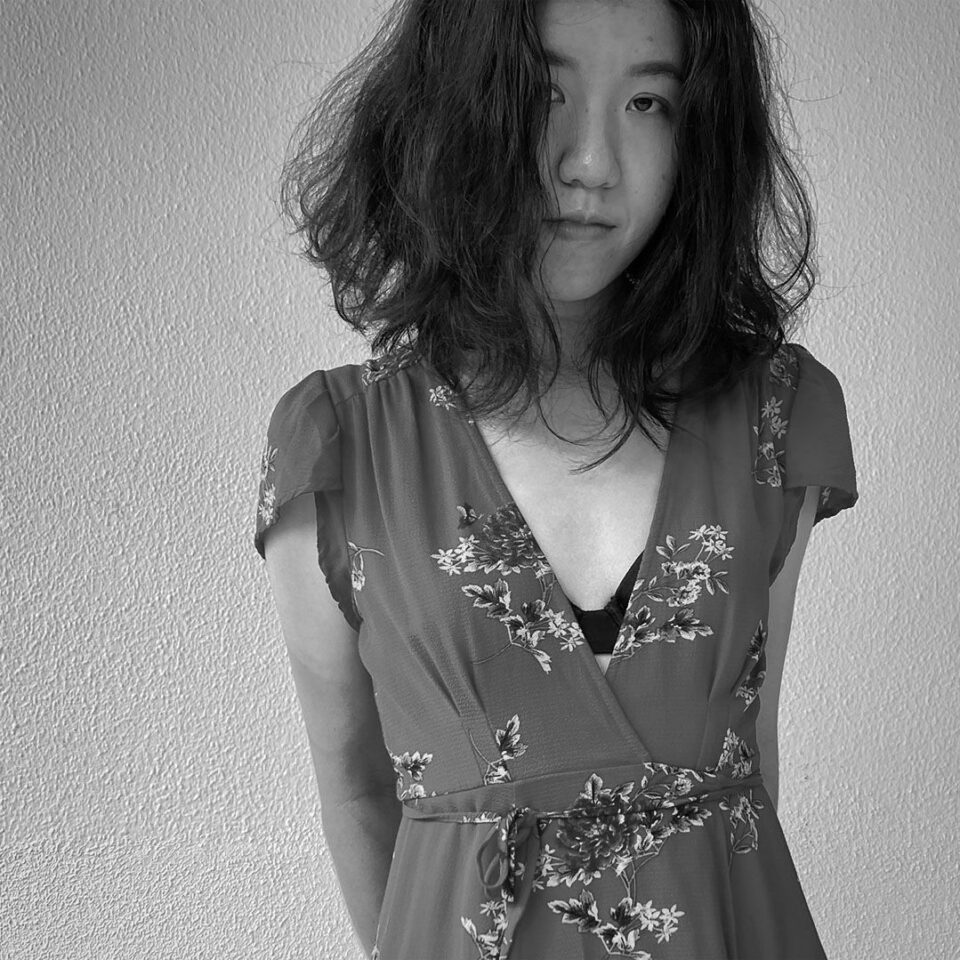 Mengju Lin. Profile photo from The Artling